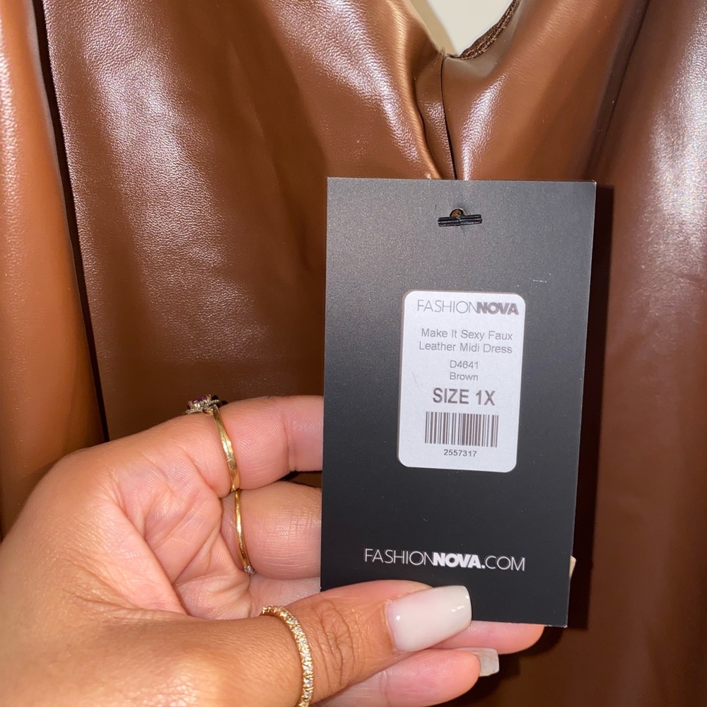 Faux leather midi dress - Picture 6 of 6